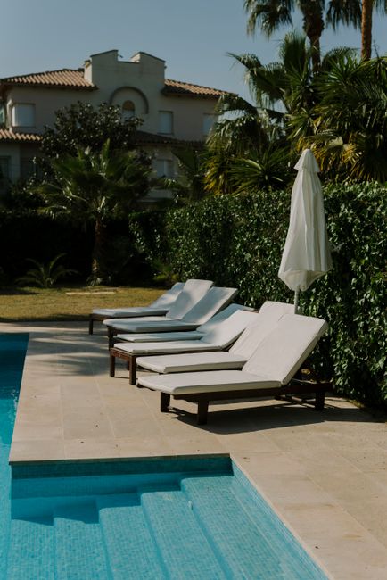 Grădina și piscina: cum cresc valoarea unei proprietăți