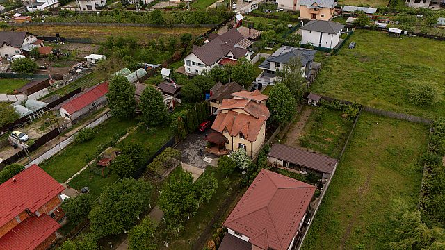 Casă individuală spațioasă - Bascov - Teren 937 mp