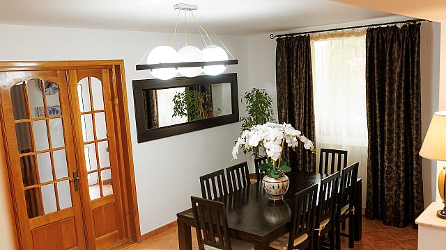 Casă individuală spațioasă - Bascov - Teren 937 mp