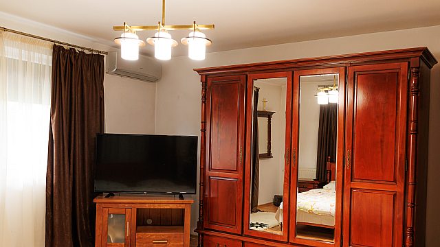 Casă individuală spațioasă - Bascov - Teren 937 mp
